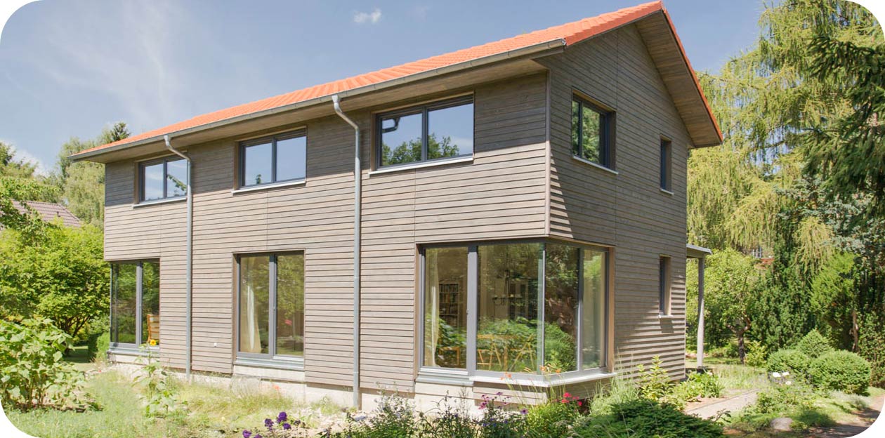 Maison en bois dans la nature | B+M HolzWelt à Appenweier